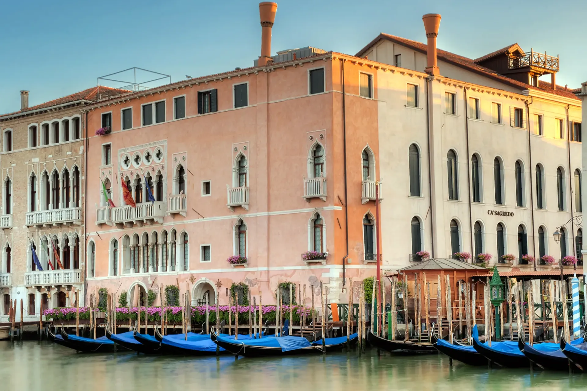 Ca' Sagredo Hotel